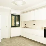 The Beachfront By Pikhost Apartamento *