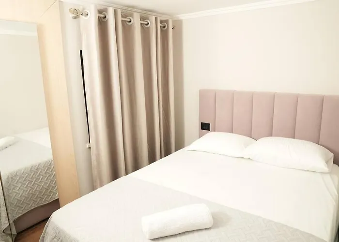 The Beachfront By Pikhost Apartment