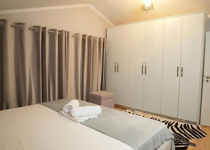 Apartment The Beachfront By Pikhost *